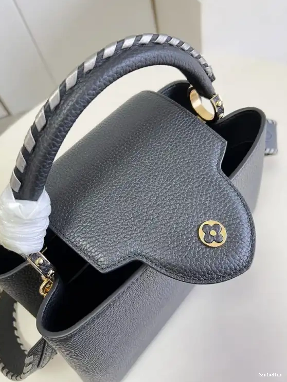 Fake Louis Bags LOUIS MM VUITTON CAPUCINES 0507